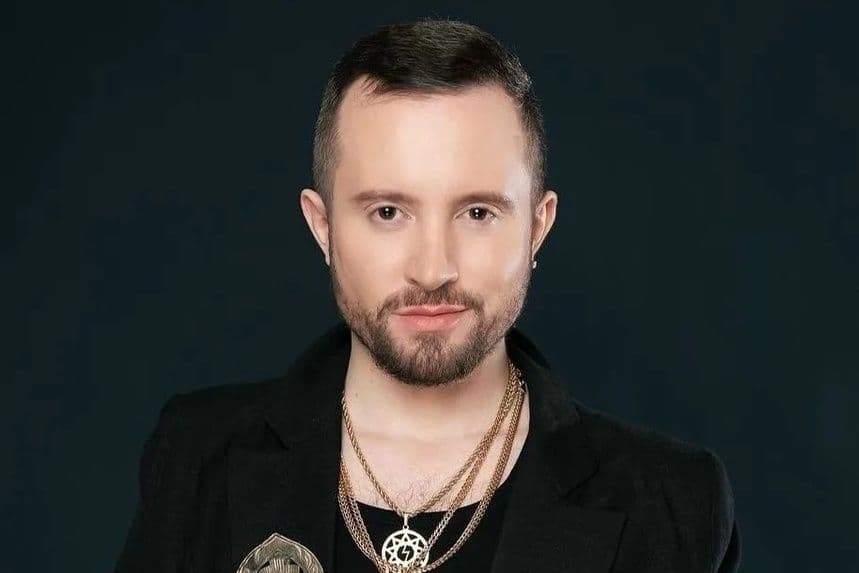 Артем Бесов из Новой битвы экстрасенсов поделился своими предпочтениями в любви